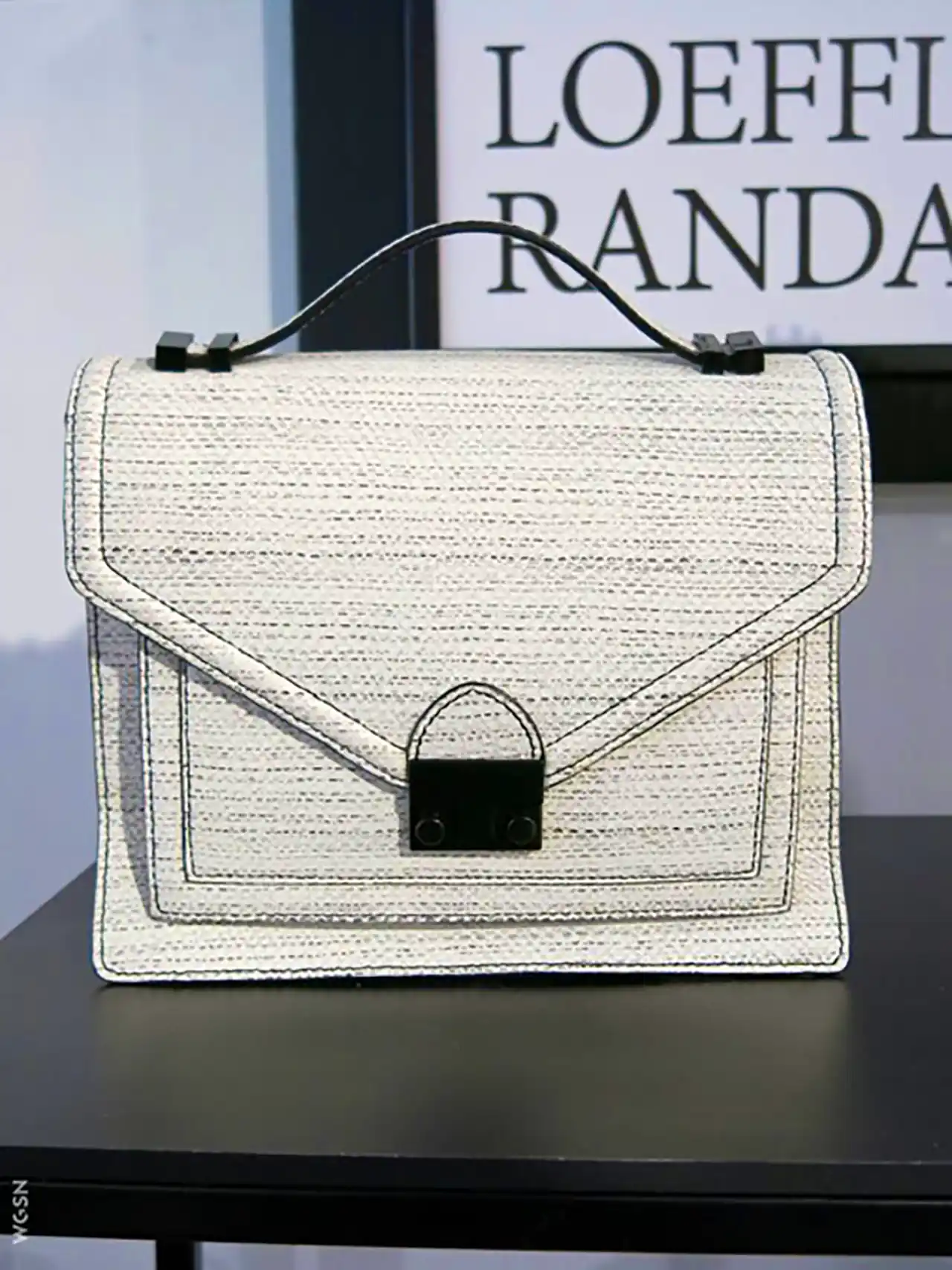 کیف دخترانه کرم استخوانی