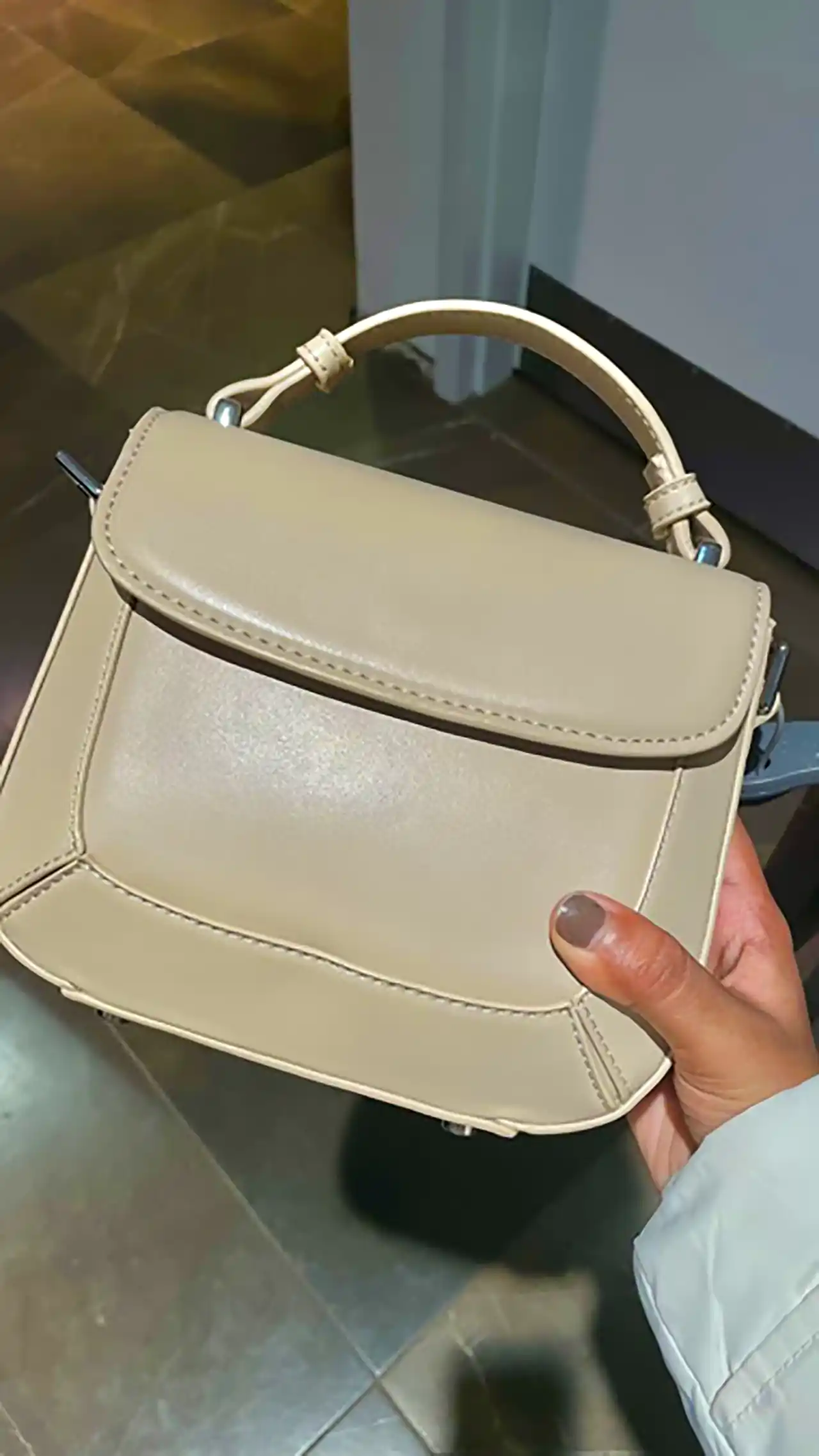 کیف دخترانه کرم استخوانی