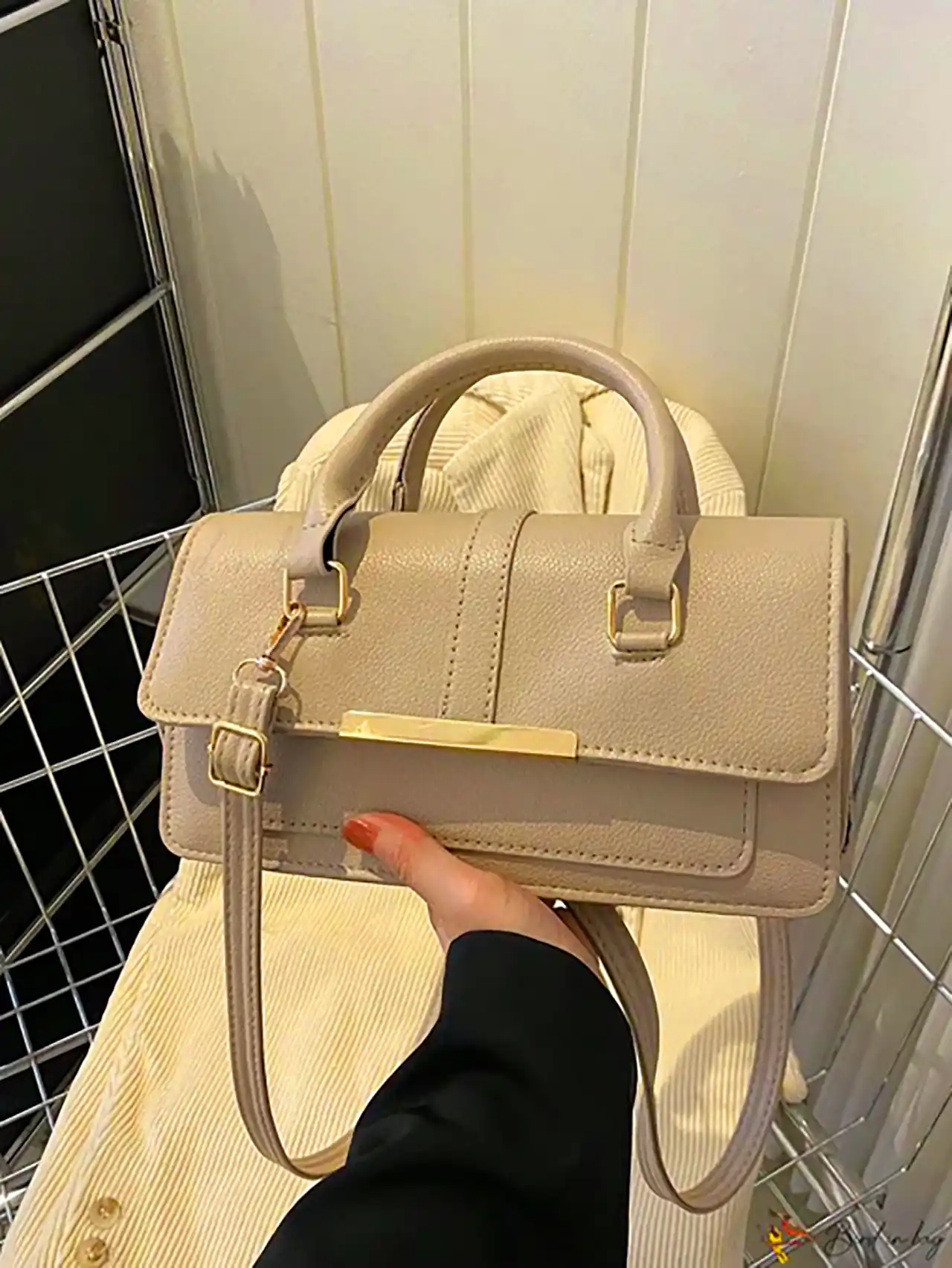 کیف دخترانه کرم استخوانی