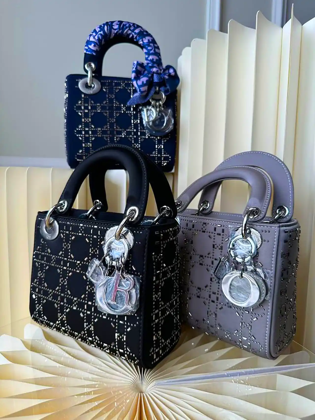 کیف دستی لاکچری طرحدار