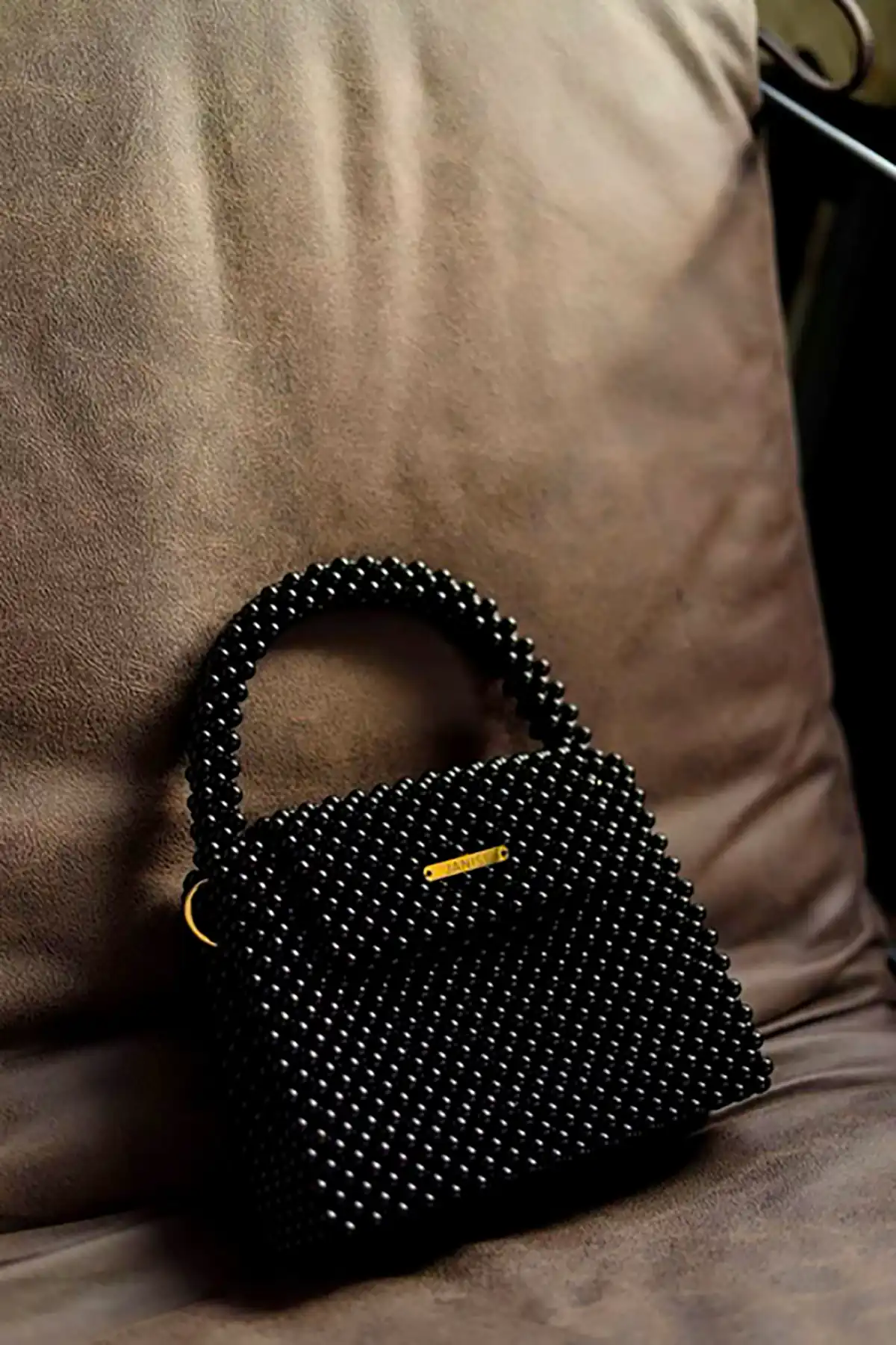 کیف مجلسی مهره دوزی شده