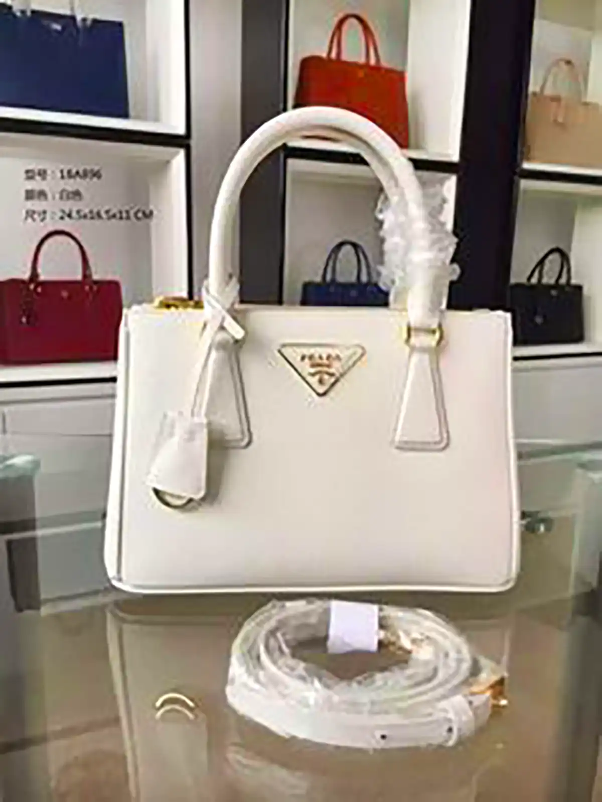 کیف شیک و مجلسی سفید