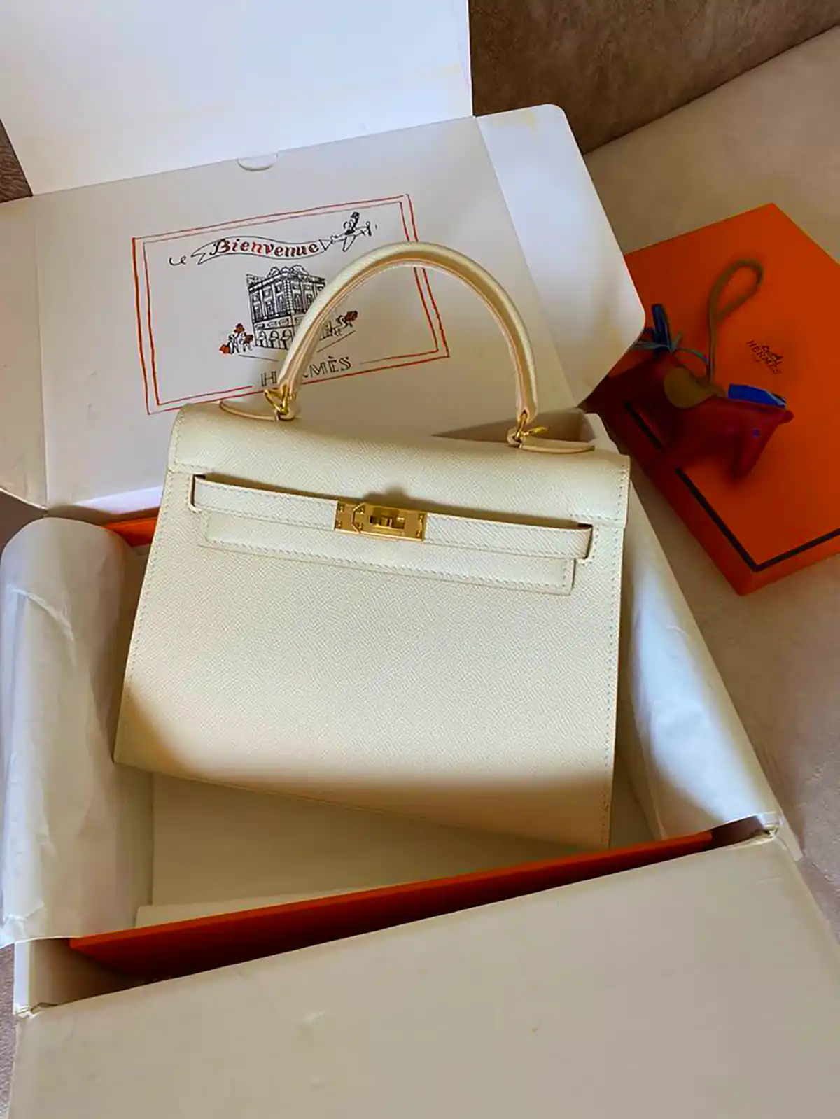 کیف شیک و مجلسی سفید