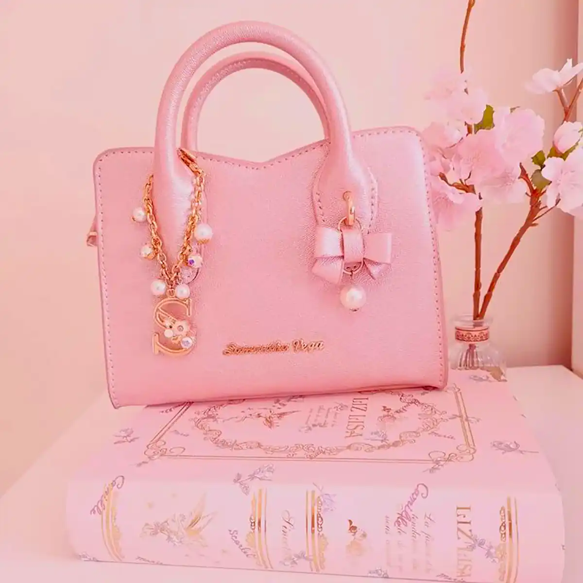 کیف صورتی مدروز