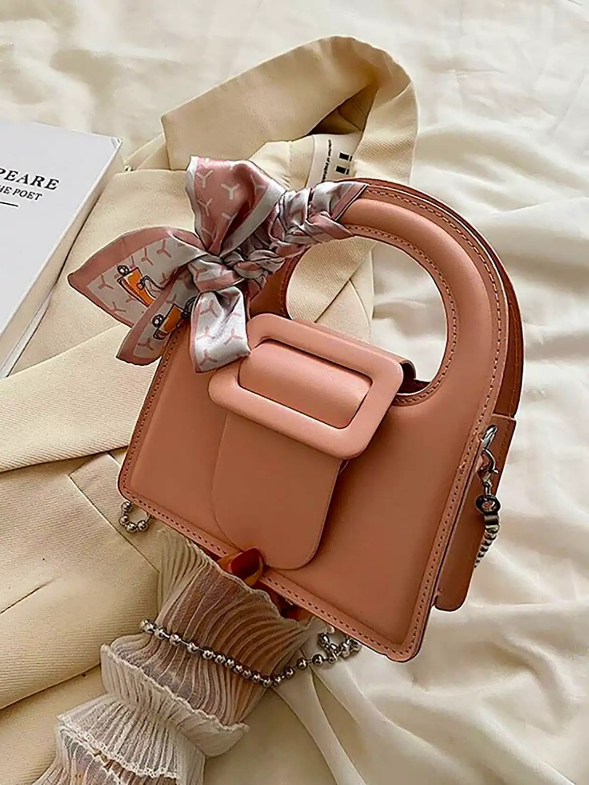 کیف صورتی مدروز