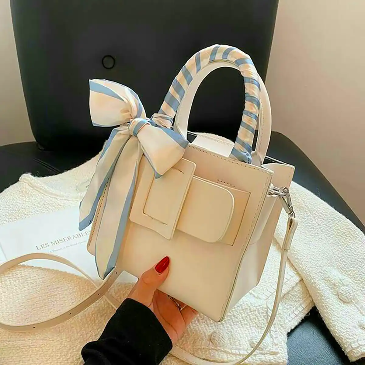 کیف کوچولو و شیک دخترانه