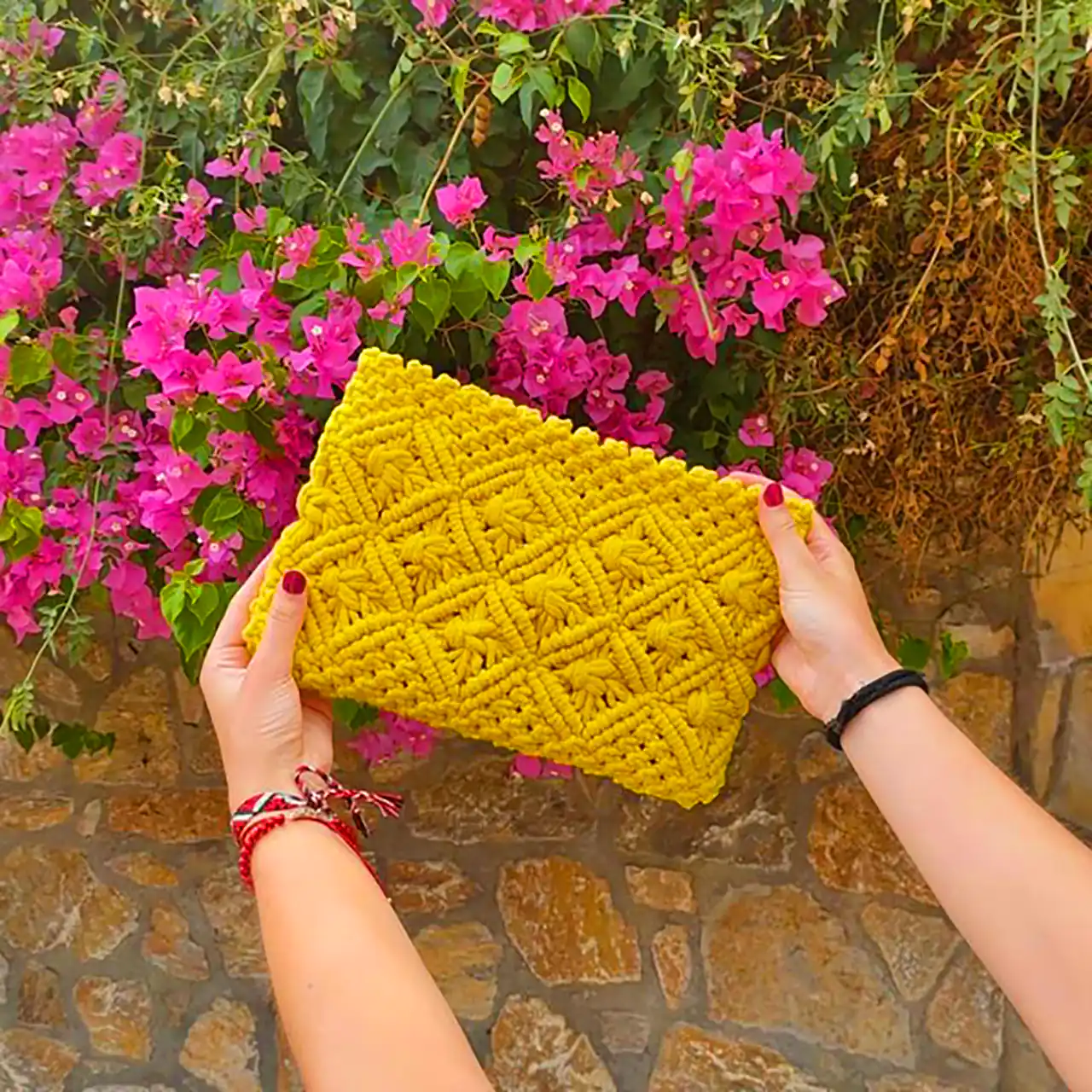 کیف دستبافت مکرومه