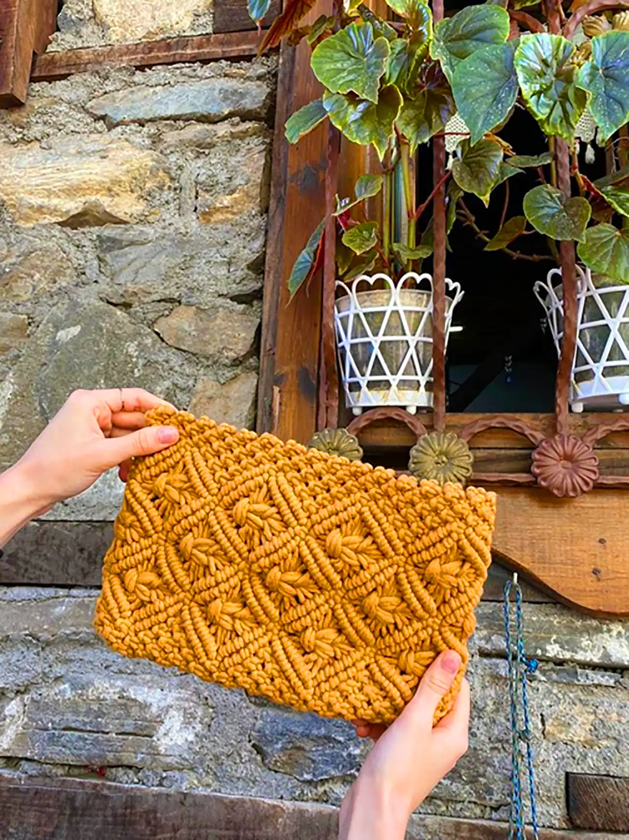 کیف دستبافت مکرومه