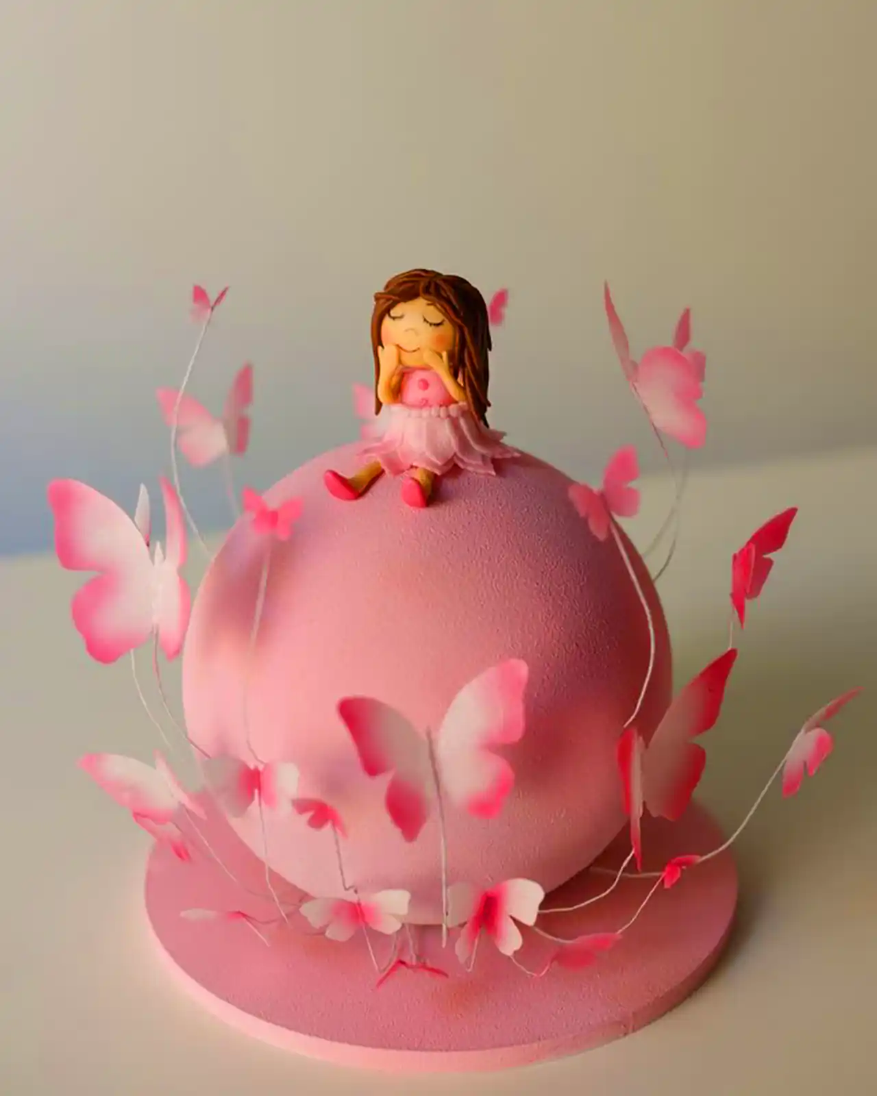 کیک تولد صورتی پینترستی