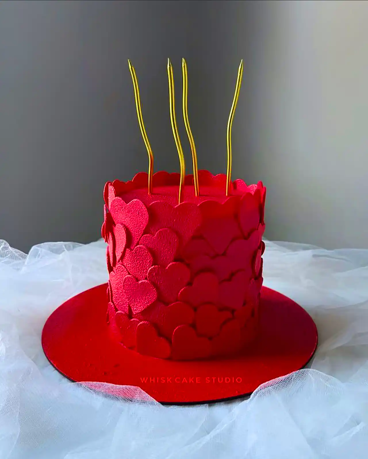 کیک تولد صورتی پینترستی