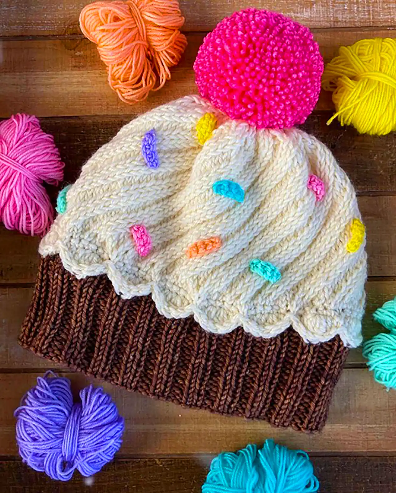 کلاه بافتنی طرحدار