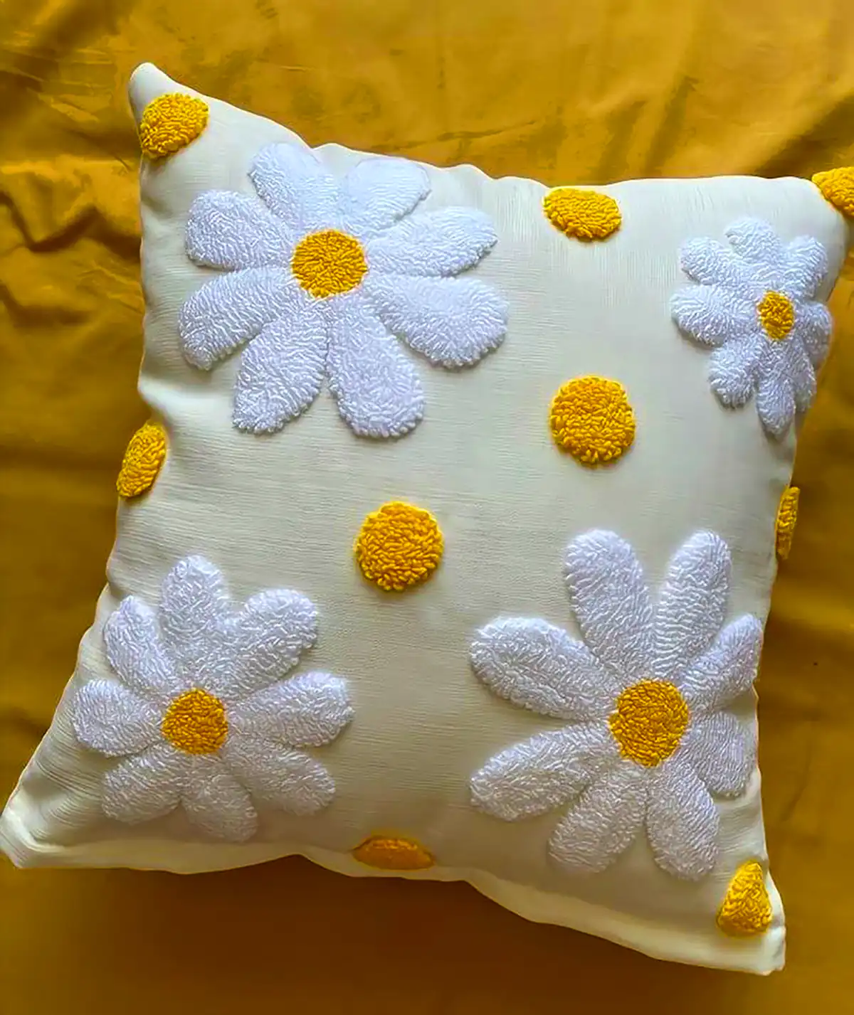 کوسن نخی مربعی