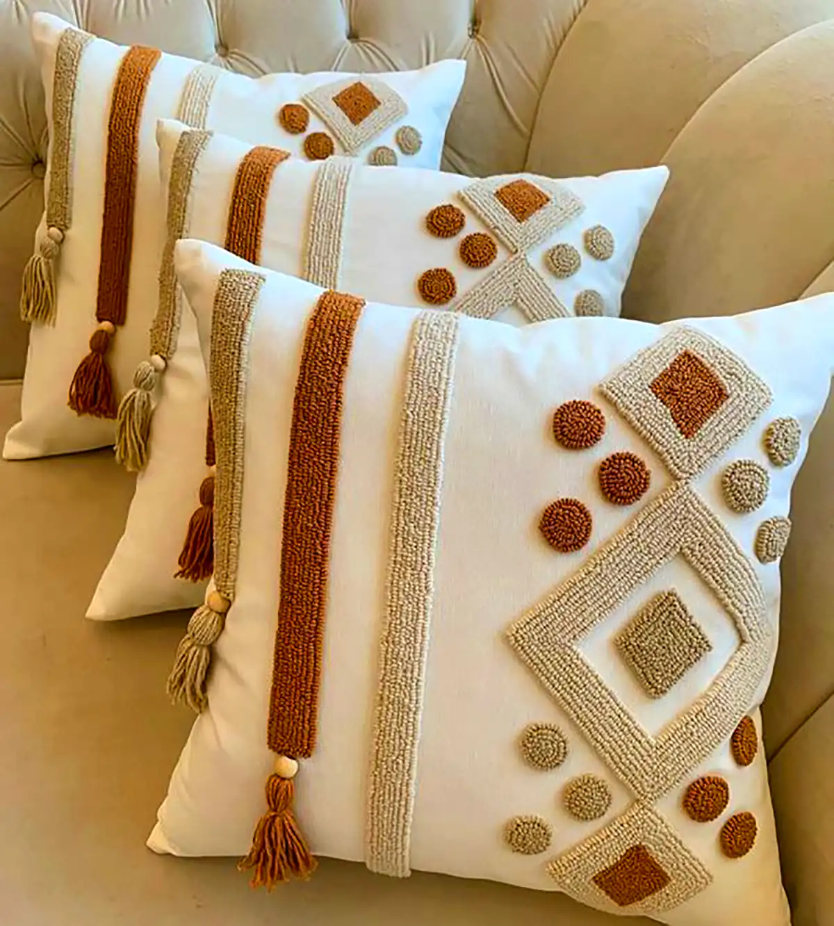 کوسن نخی مربعی