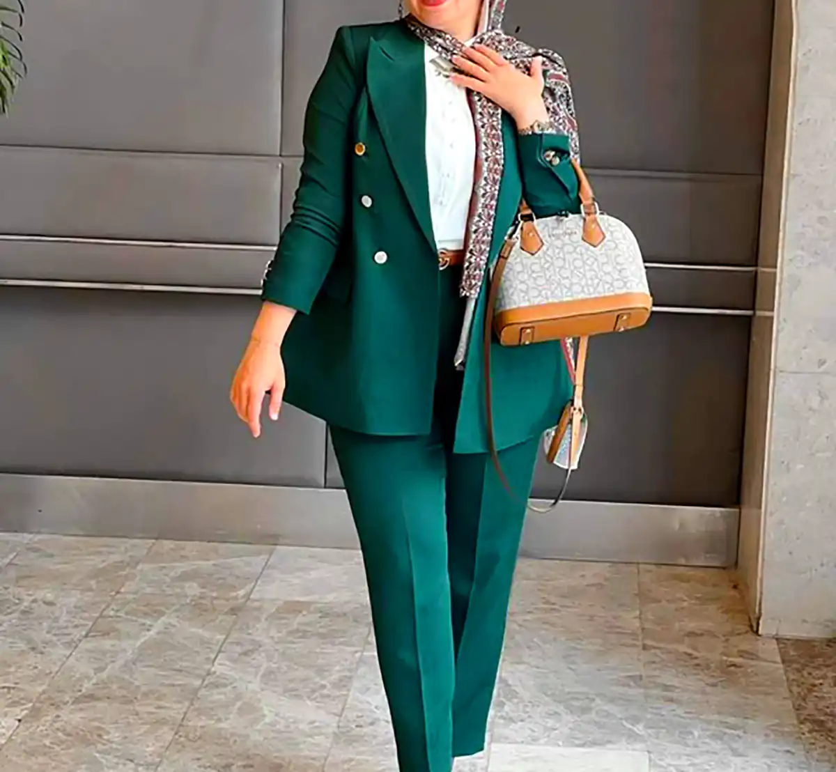کت و شلوار رنگی و شیک زنانه