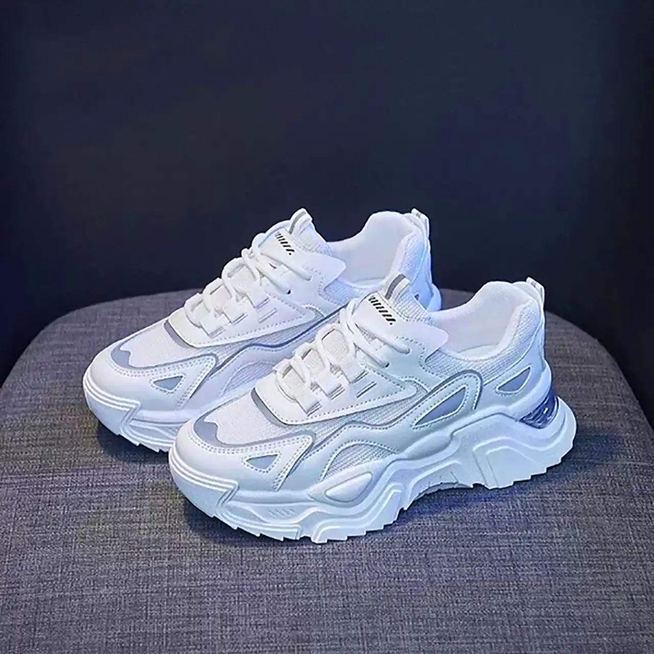 کتونی لوکس کرمی