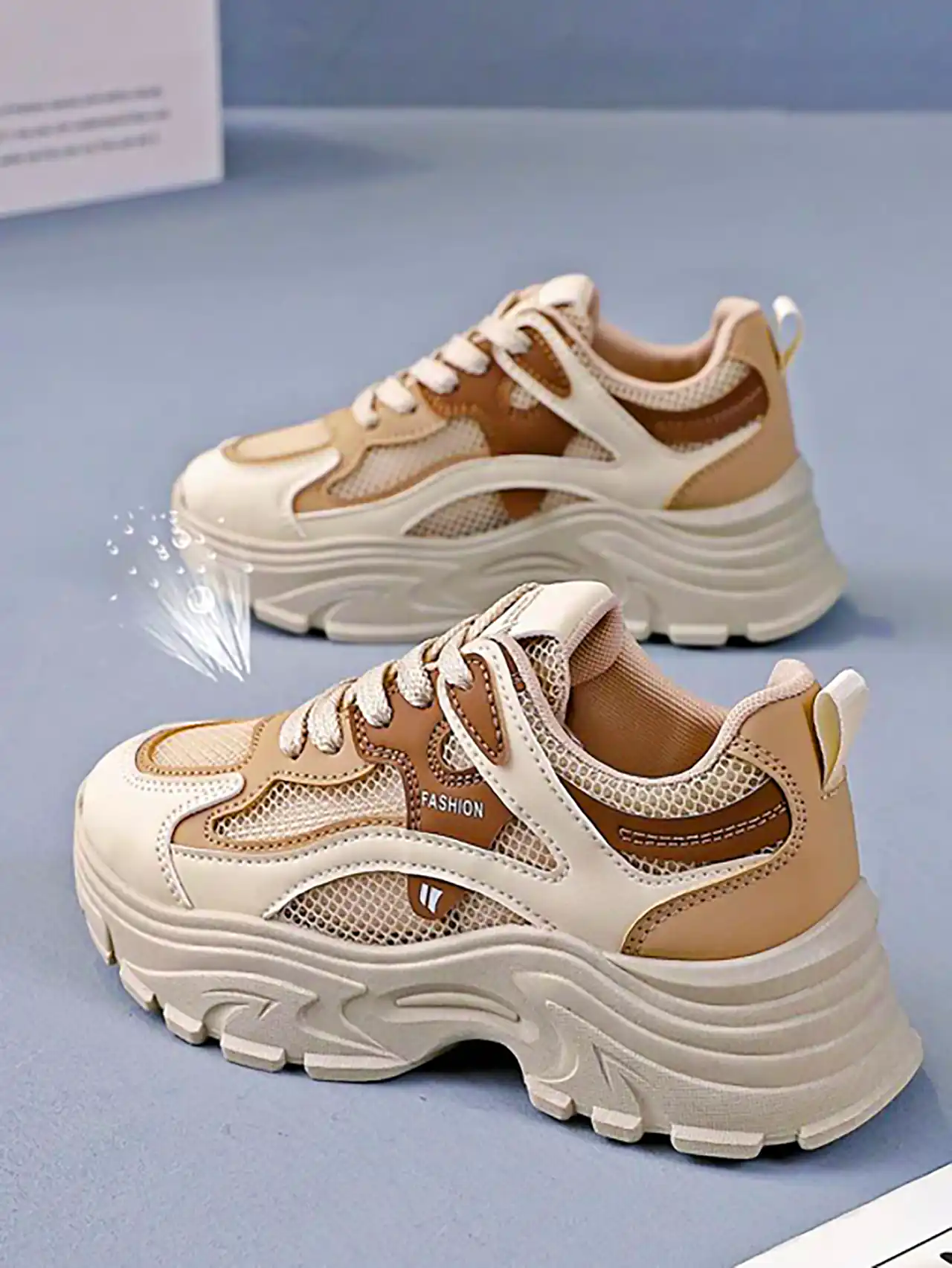 کتونی لوکس کرمی