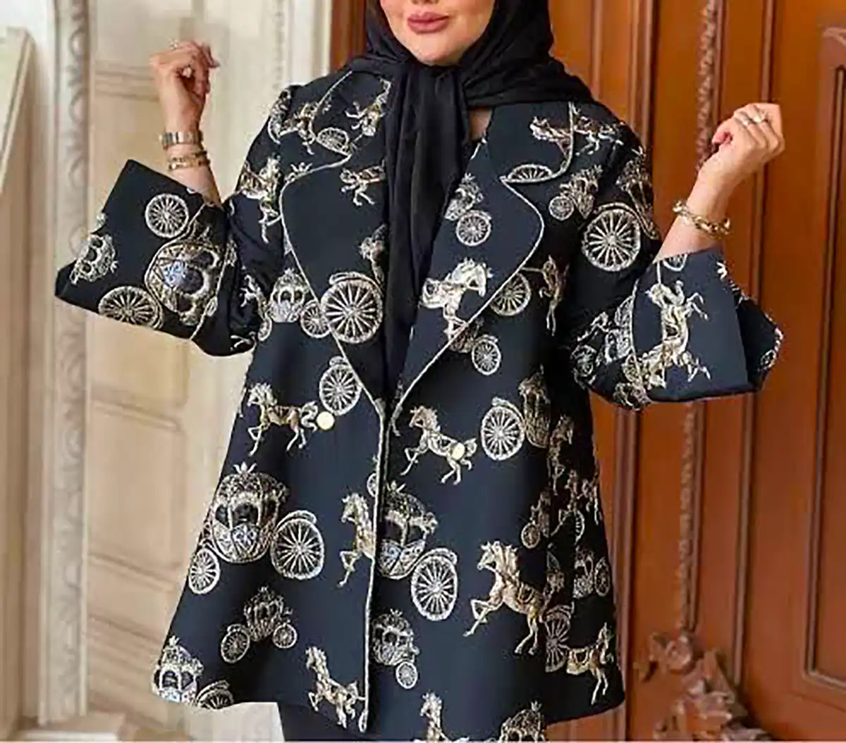 کت زنانه با پارچه طرحدار