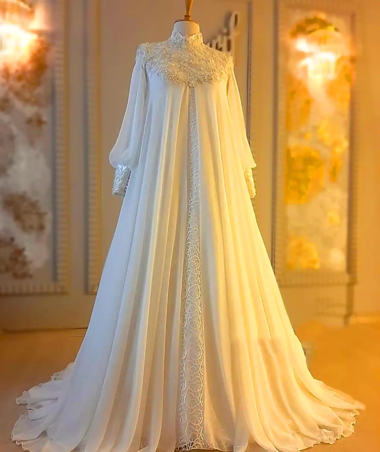 لباس عروس شنل دار ساده