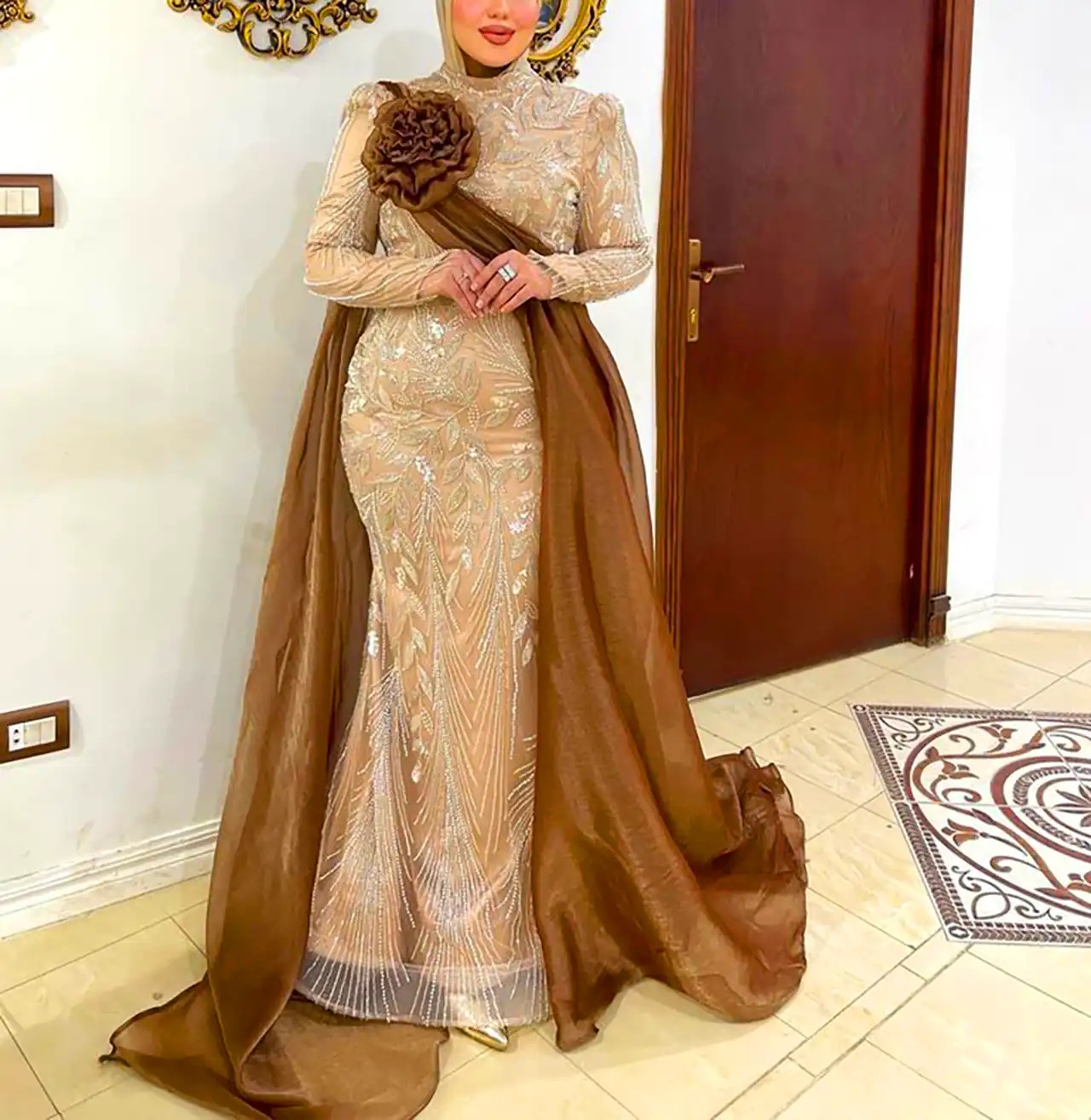 لباس مجلسی پوشیده و شیک