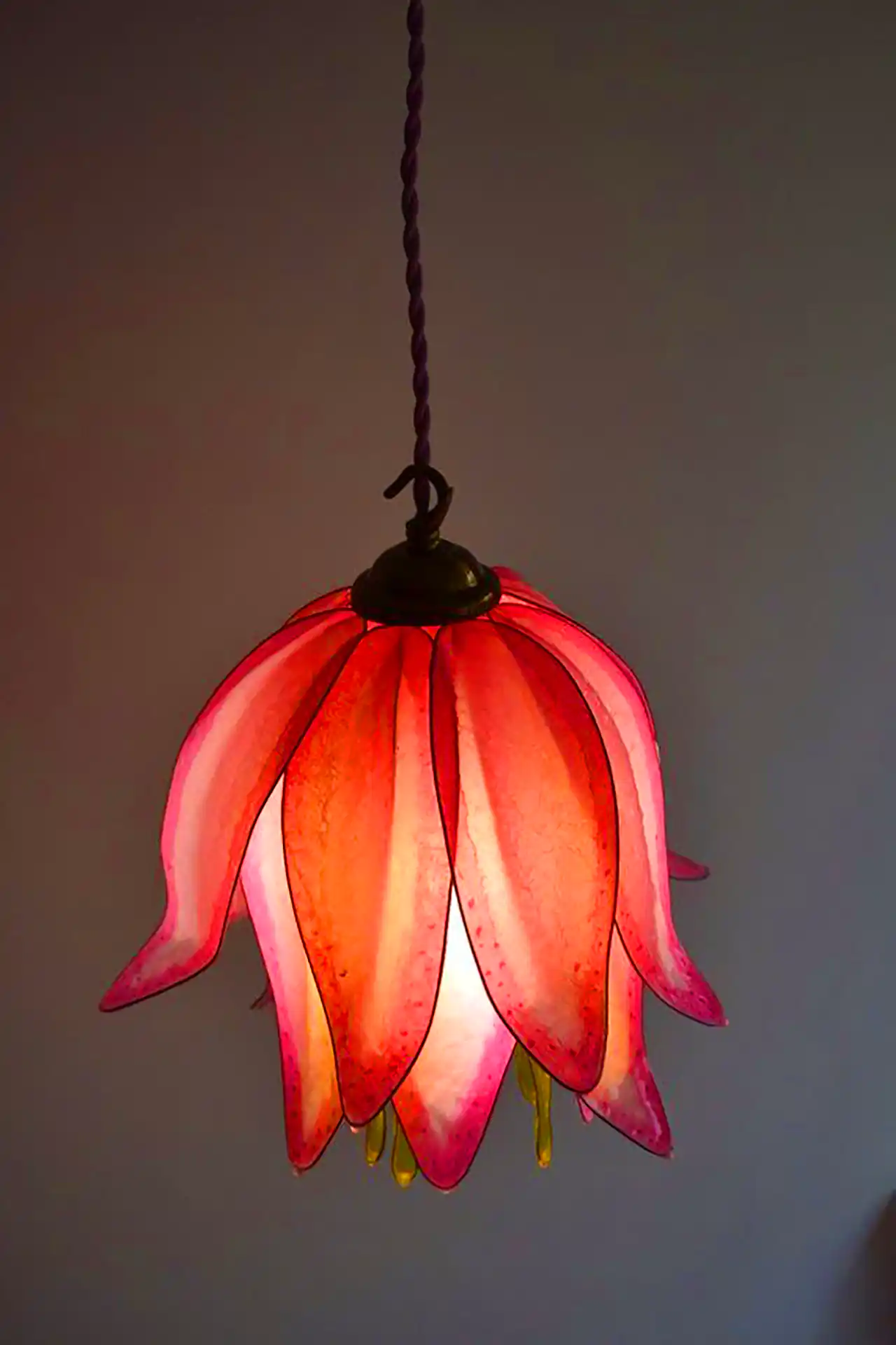 لوستر و چراغ آویز طرح گل 