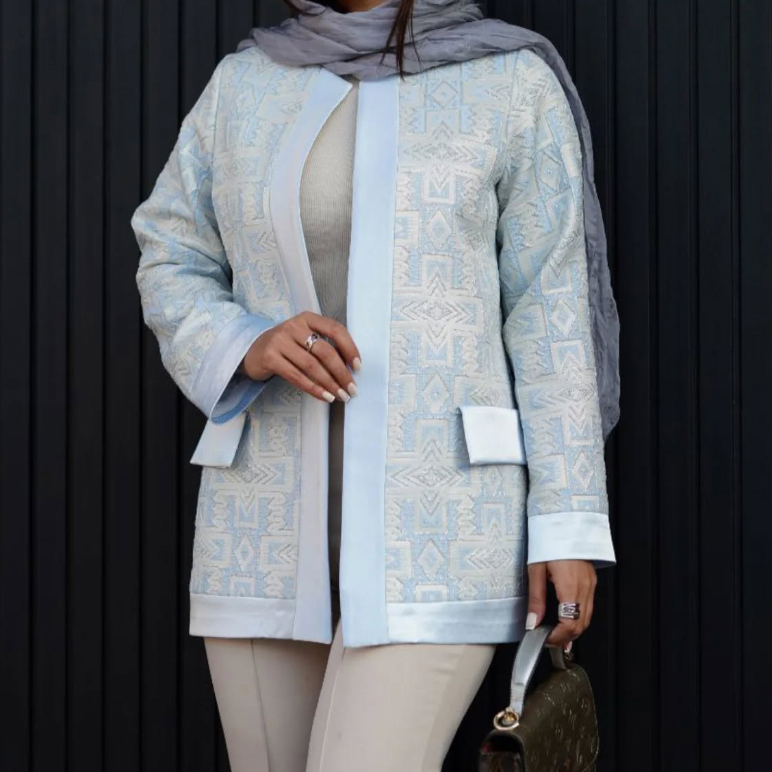 مانتو ابریشمی خاص زنانه 