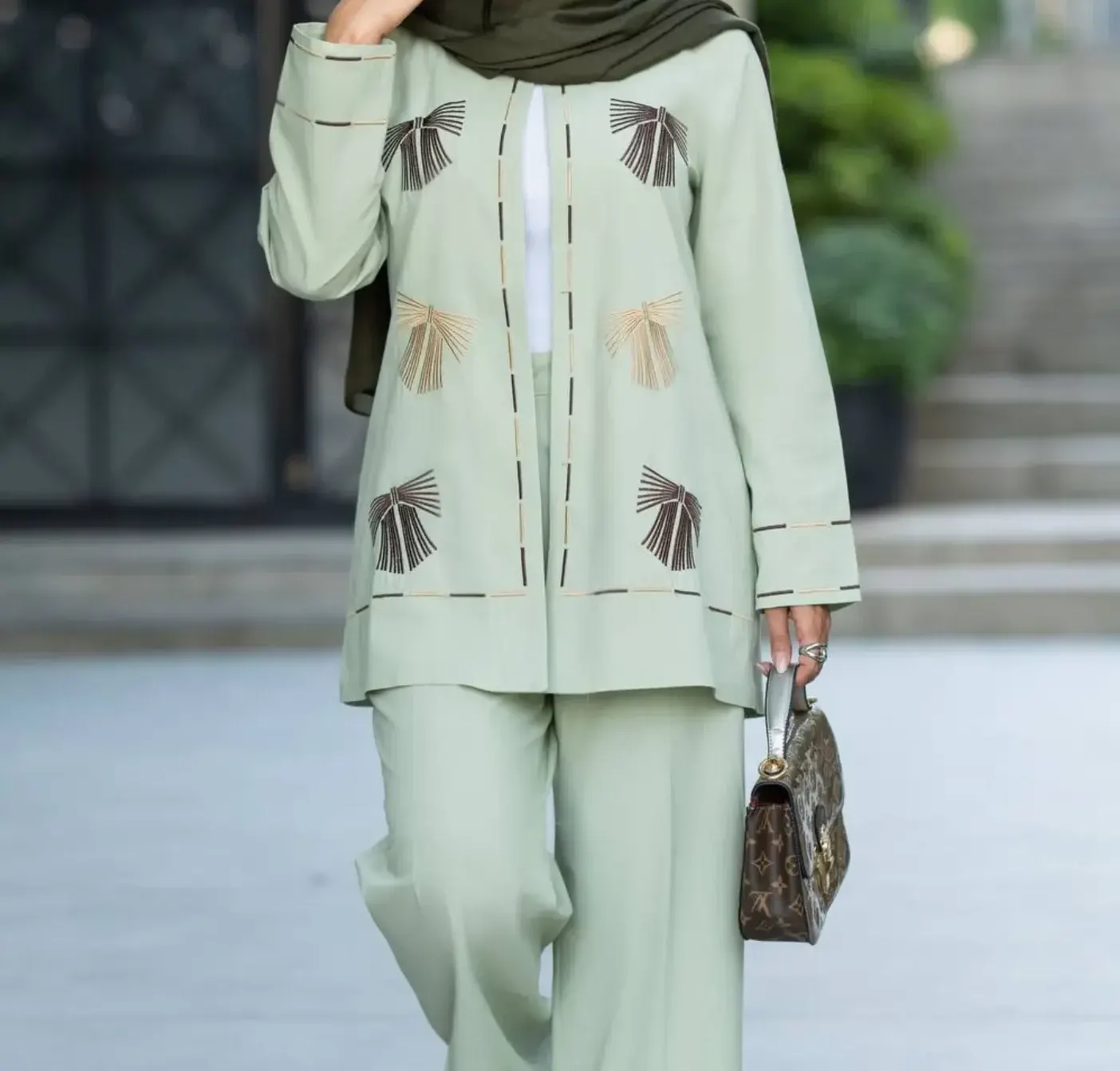 مانتو کلاسیک خوش فرم