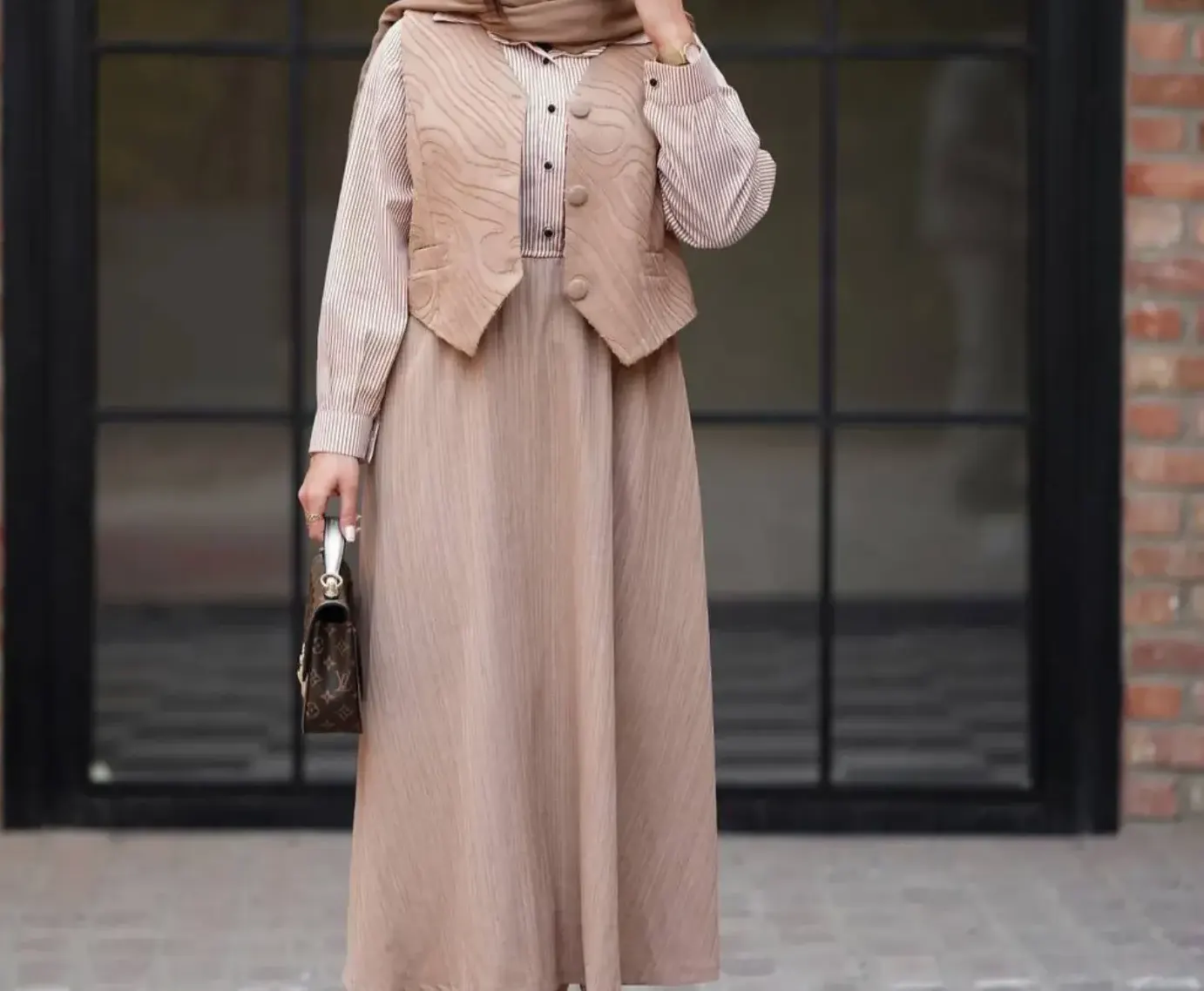 مانتو کلاسیک خوش فرم