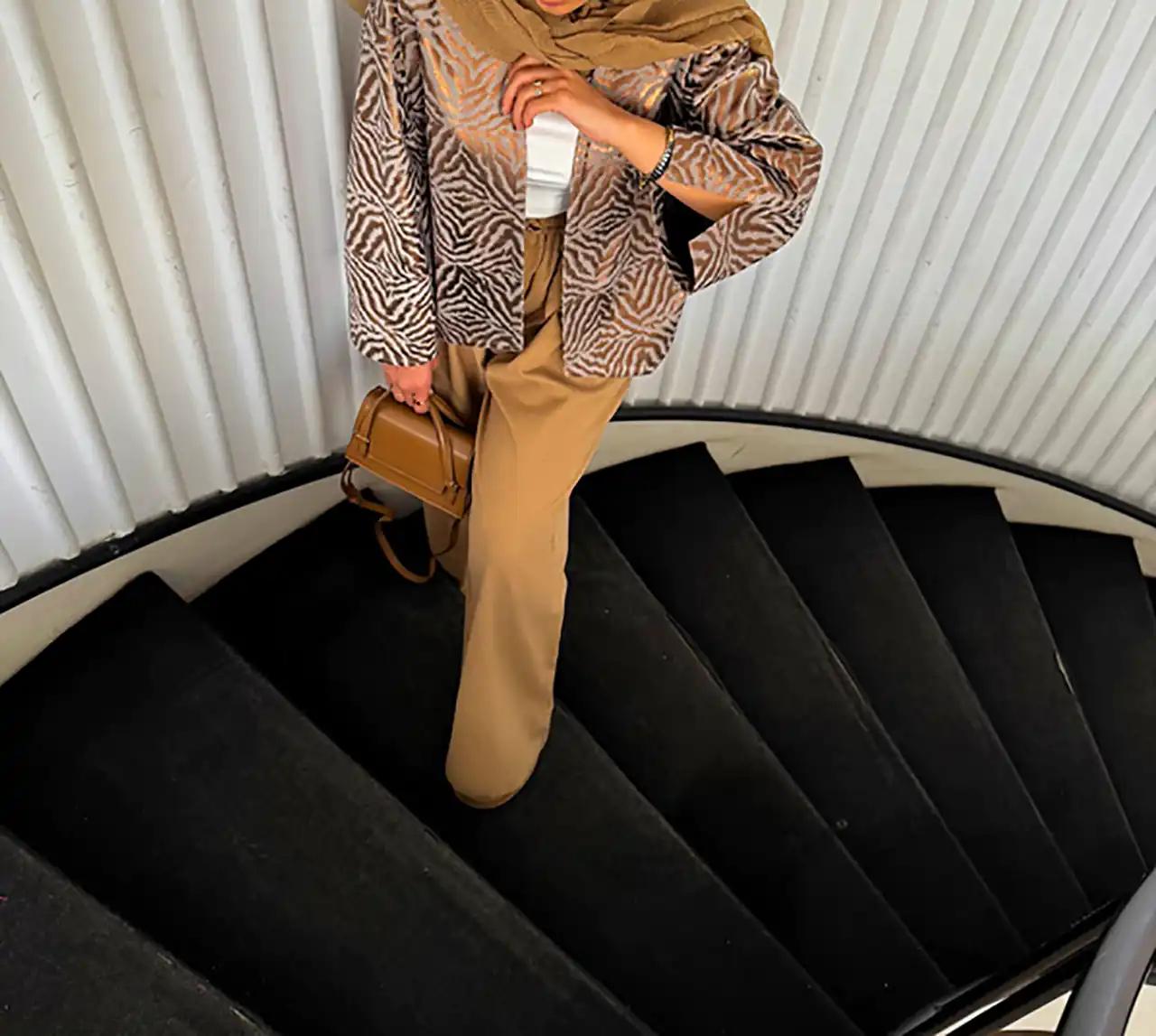 مانتو زنانه شیک و مدرن 