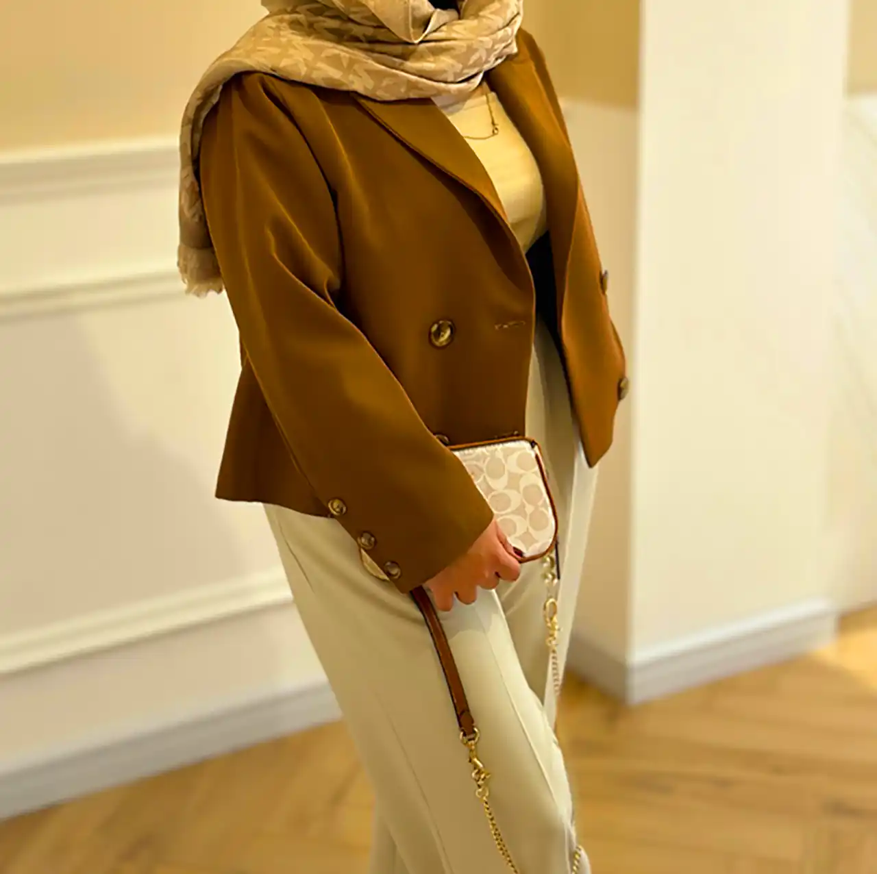 مانتو زنانه شیک و مدرن 