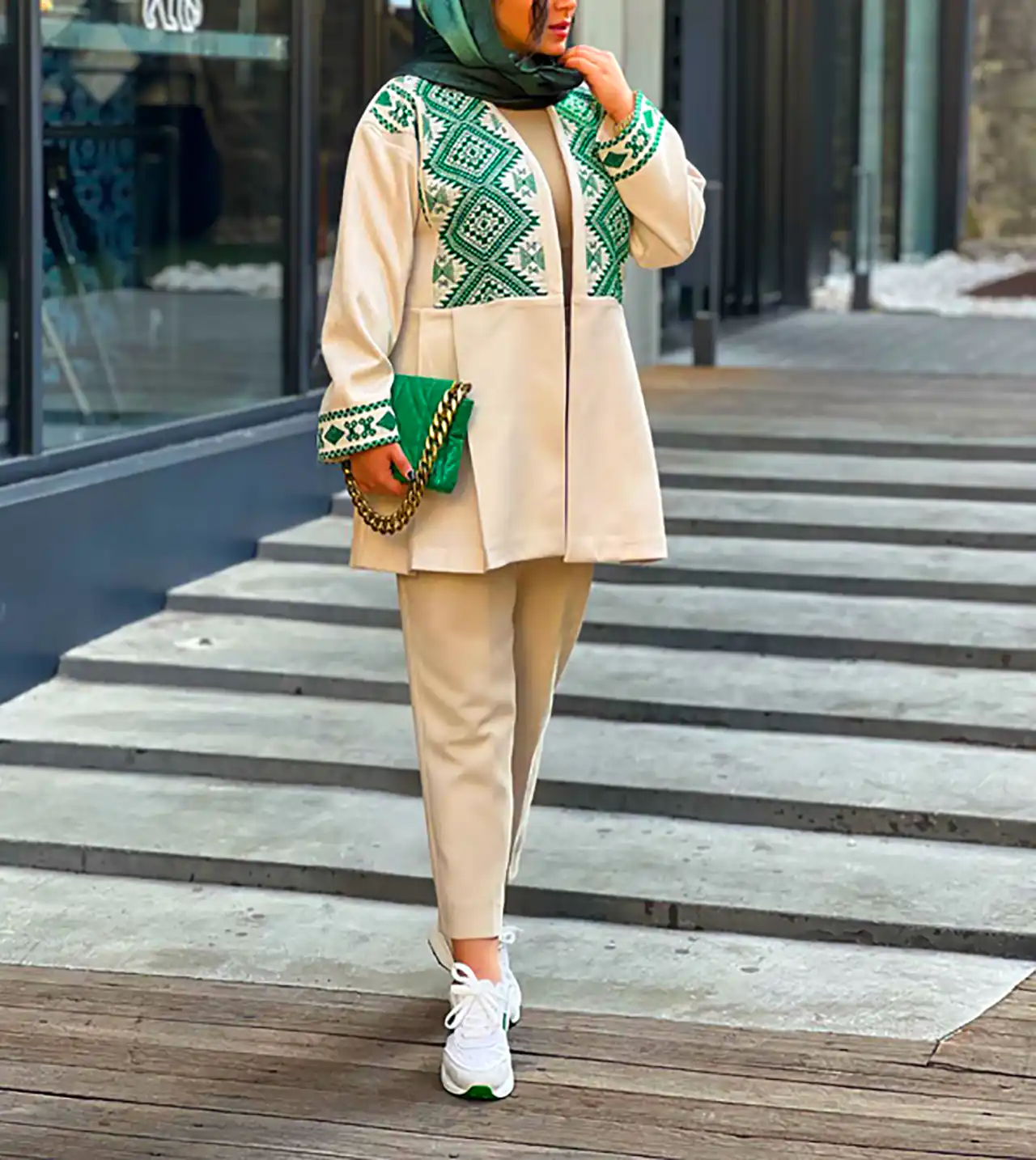 مانتو زنانه شیک و مدرن 