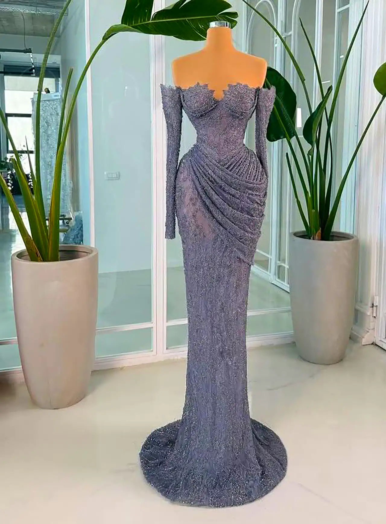 ماکسی مجلسی برای تالار