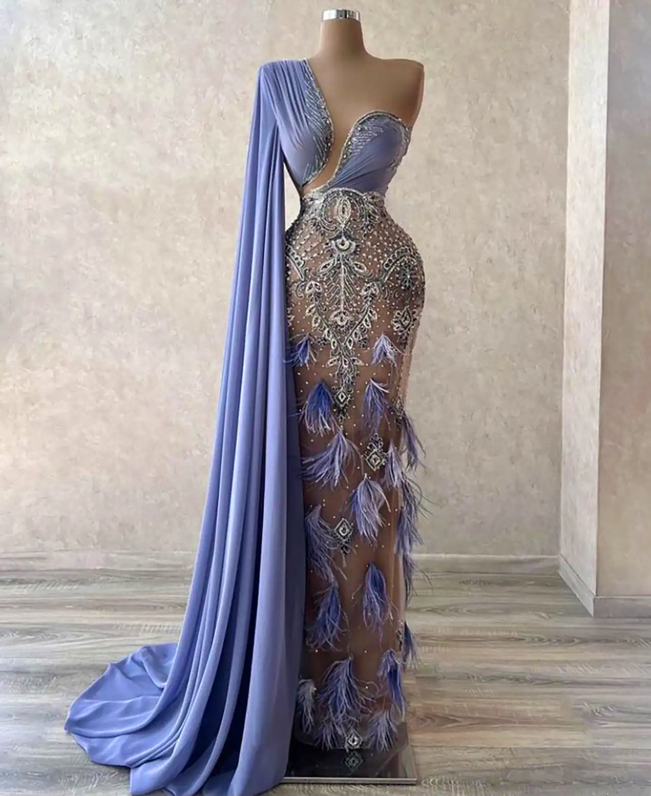 ماکسی مجلسی برای تالار