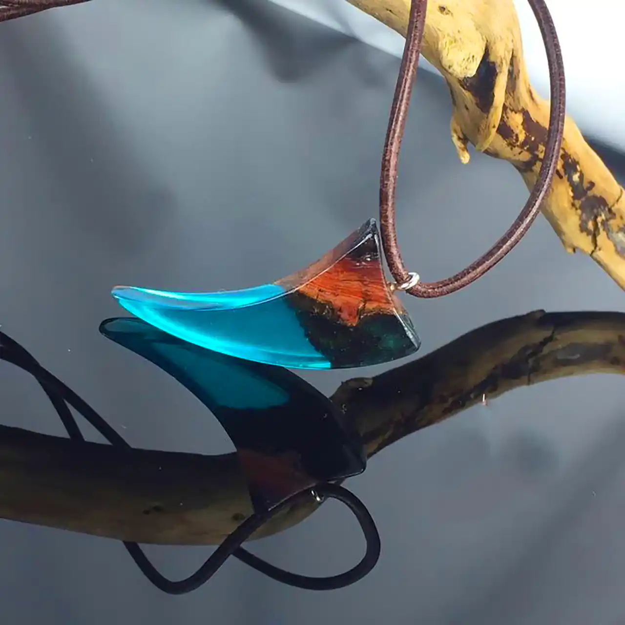 مدل گردنبند با طرح رزین