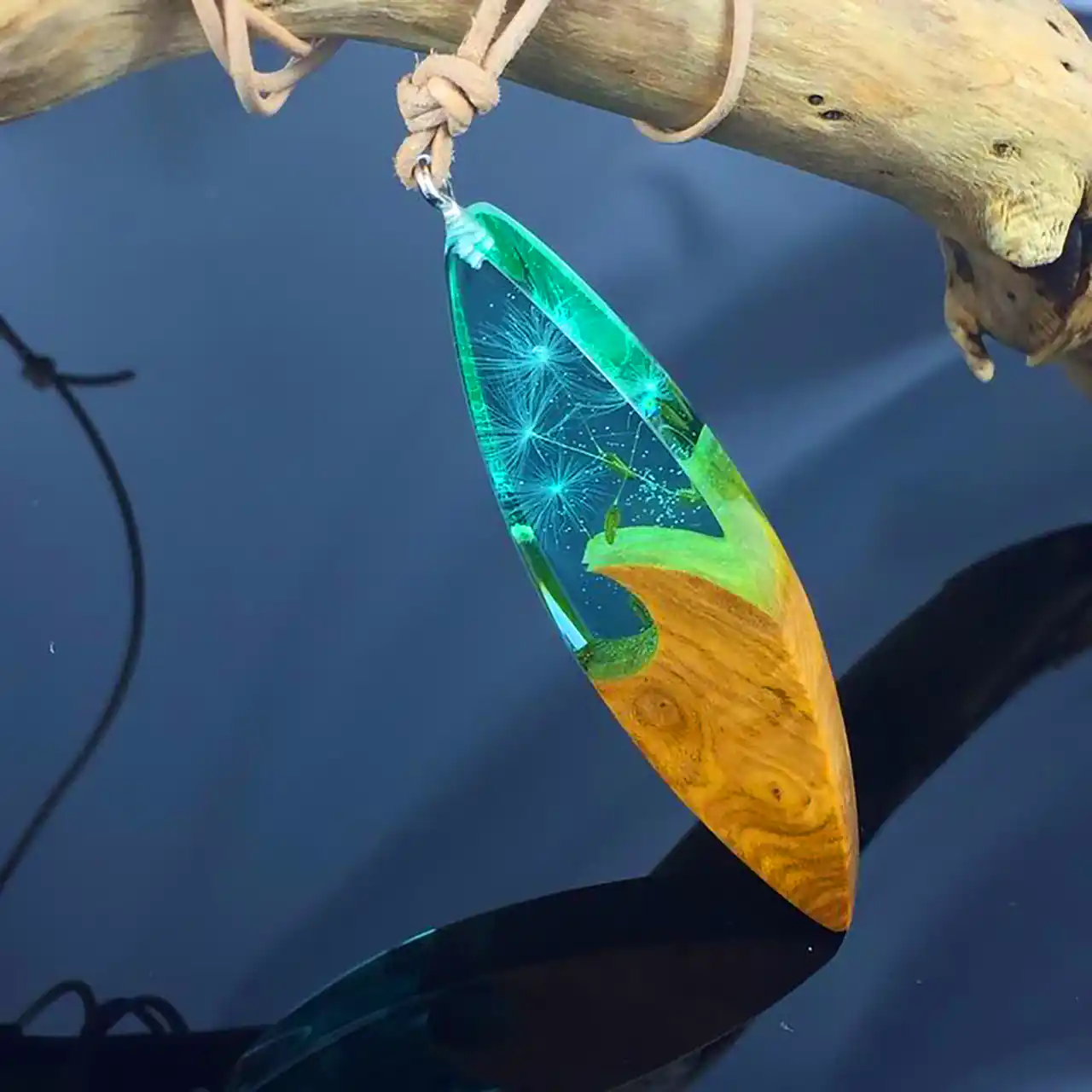 مدل گردنبند با طرح رزین