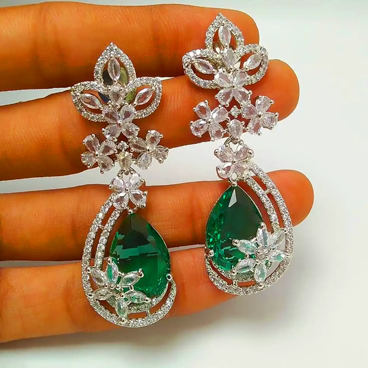 مدل گوشواره جواهری زیبا