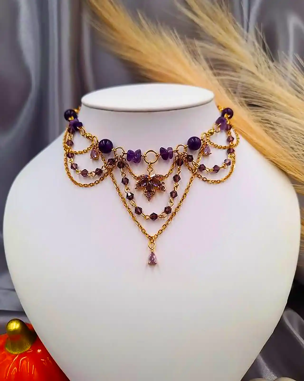 مدل گردنبند با سنگ های زیبا