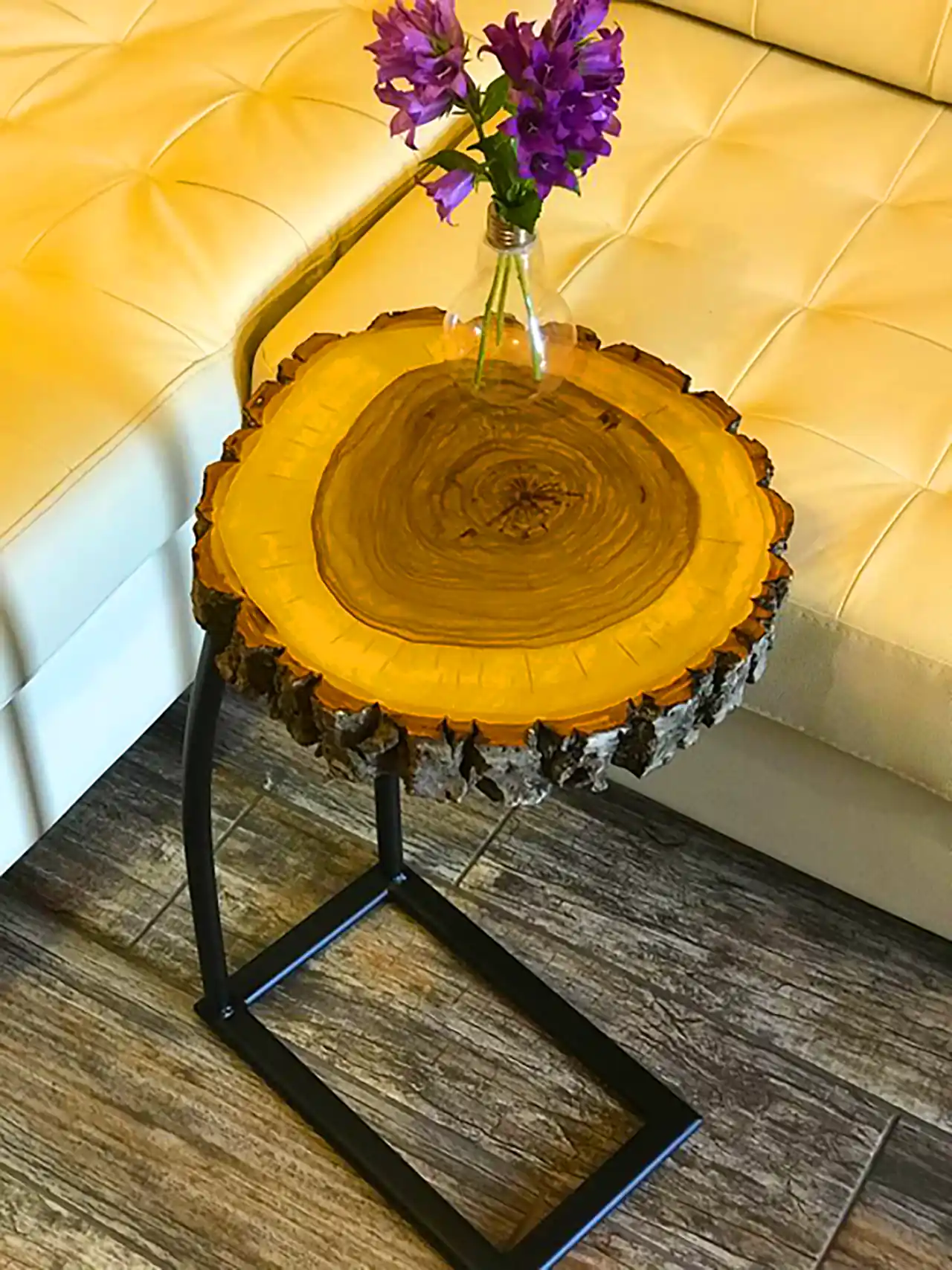 میز چوبی تنه درختی