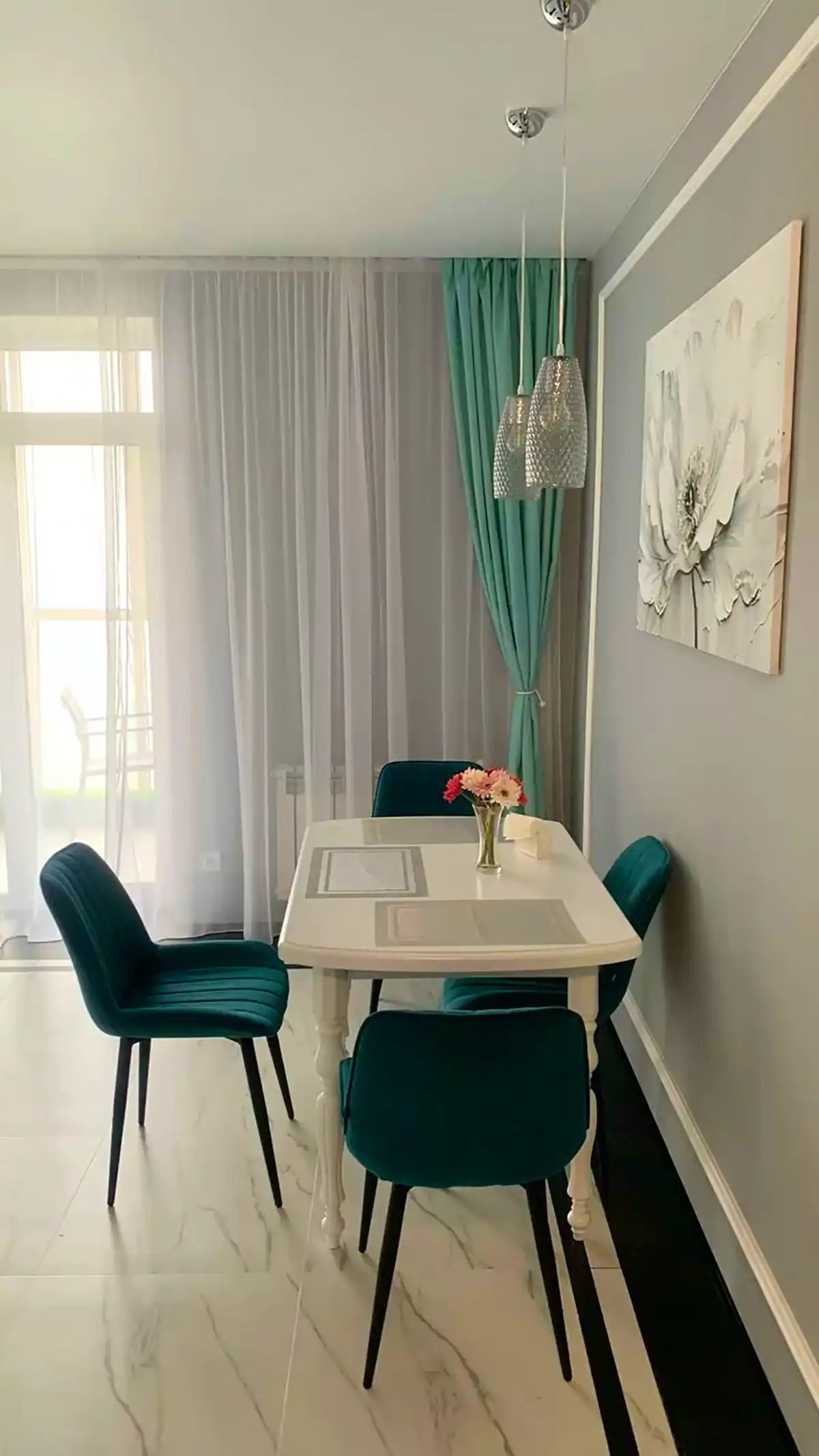 میز نهار خوری لوکس زیبا