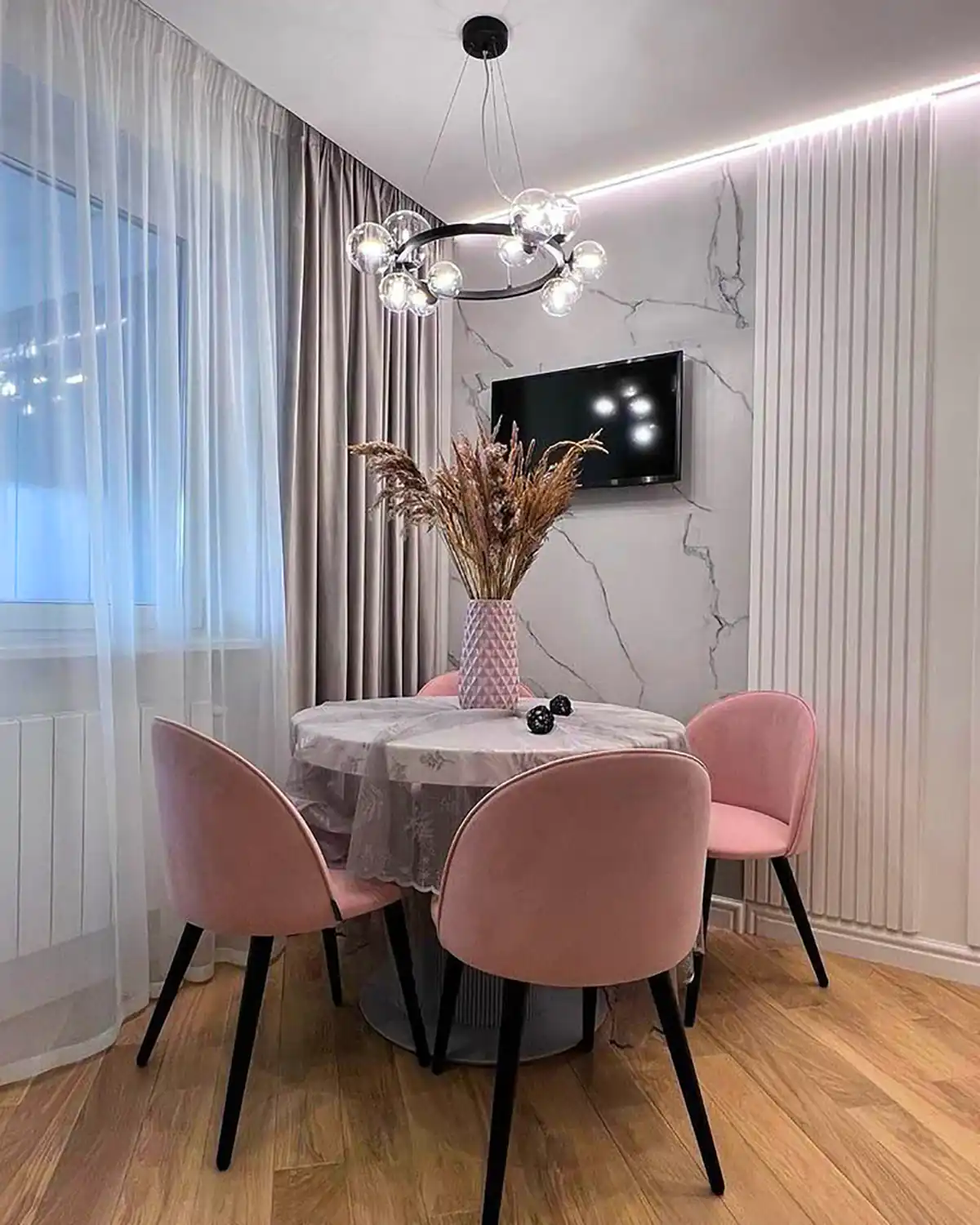 میز نهار خوری لوکس زیبا