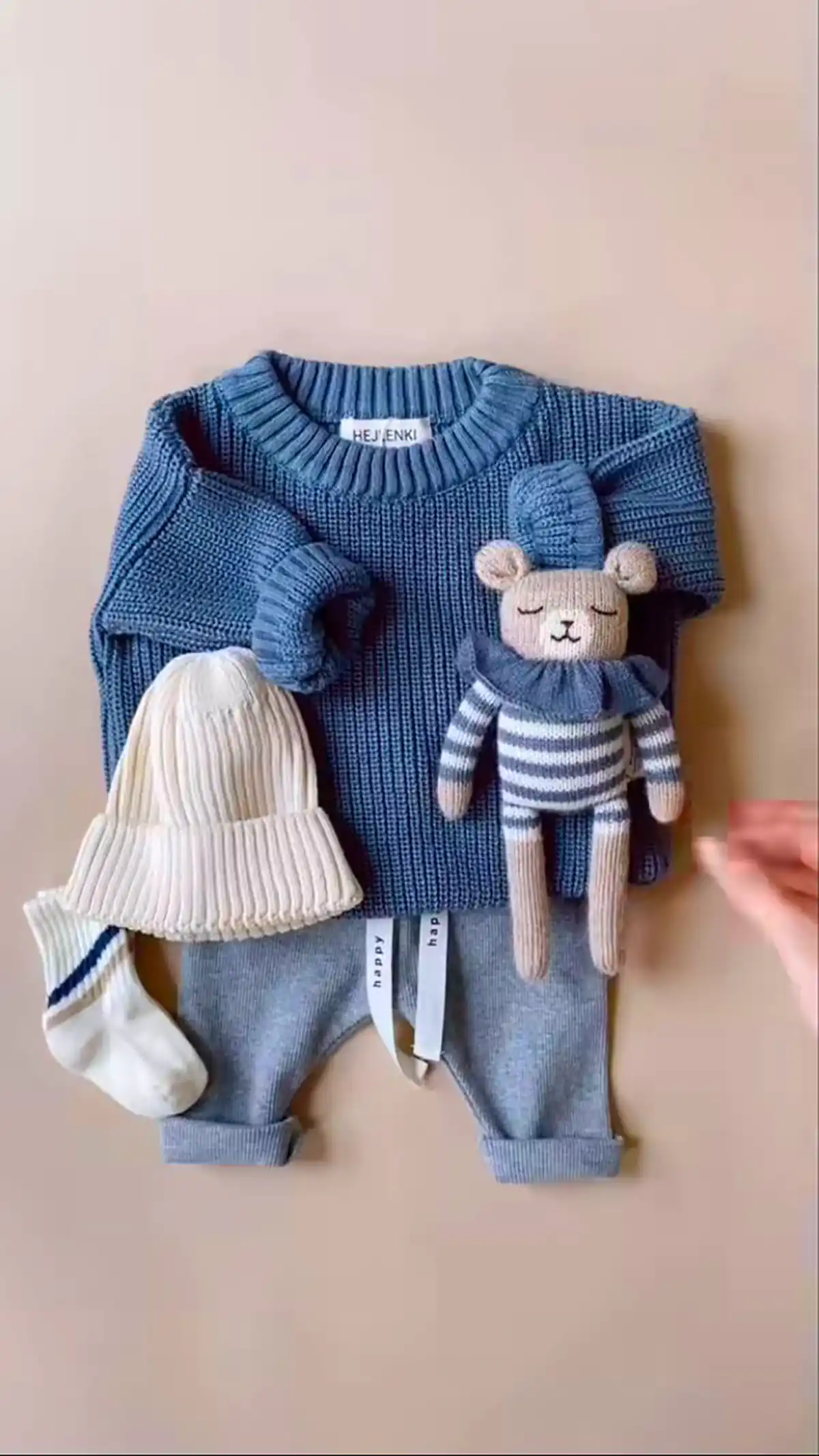 مدل لباس بافتنی نوزادی