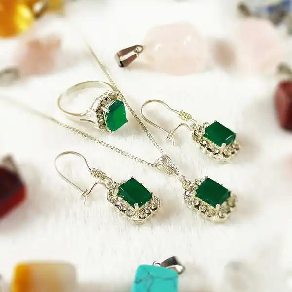 مدل نیم ست با سنگ عقیق + مدل نیم ست با سنگ عقیق بسیار زینتی و خاص