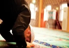 تعبیر خواب نماز خواندن ابن سیرین + برای زن متاهل و باردار و دختر مجرد و از دید مولف