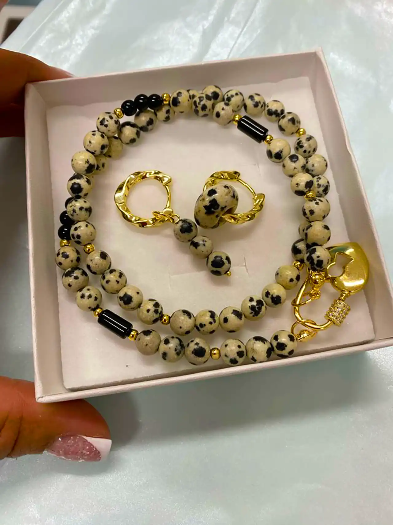 نیم ست مهره ای دست ساز