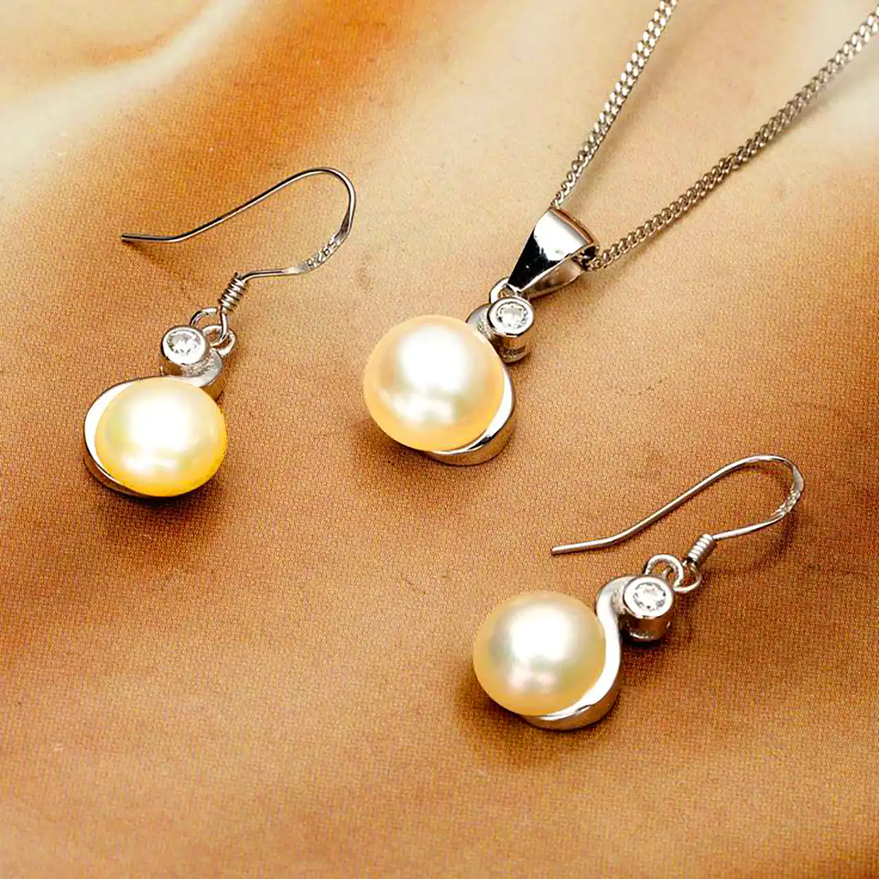 نیم ست مرواریدی شیک جدید