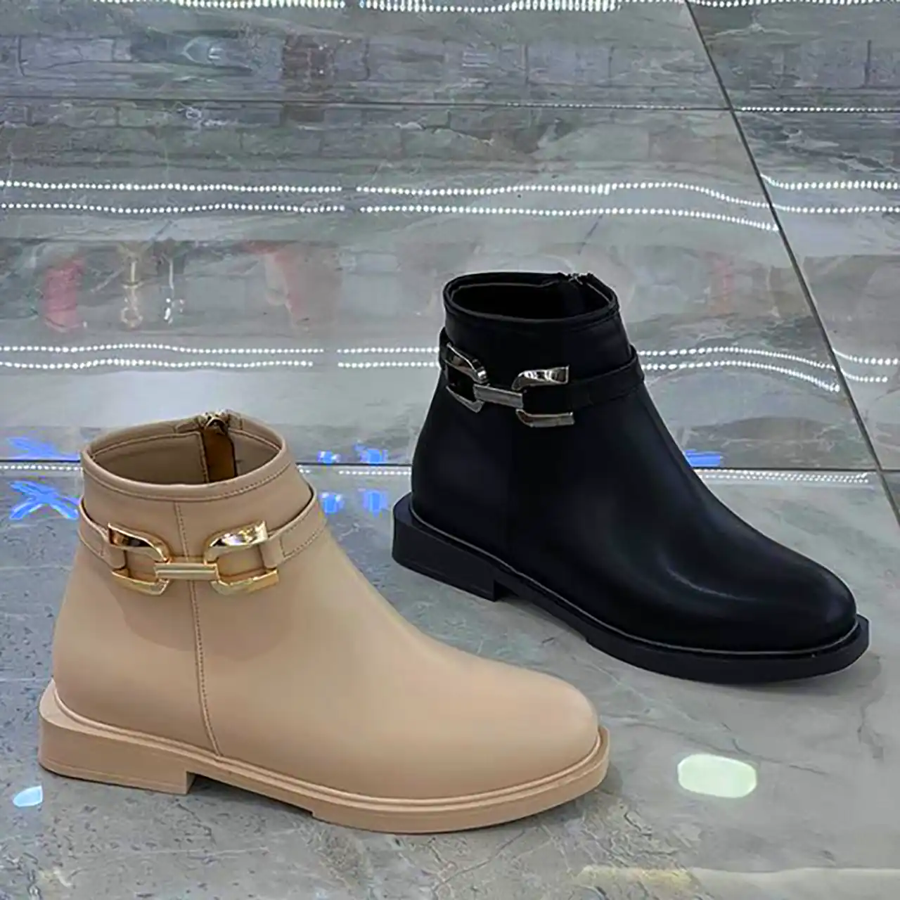 نیم بوت چرمی زنانه