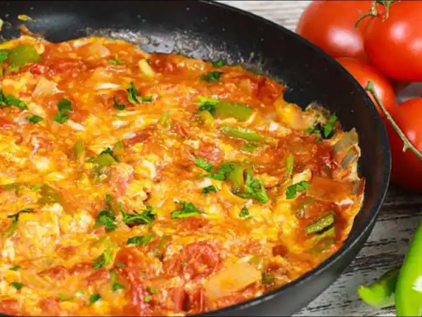 تعبیر خواب املت درست کردن + برای زن متاهل و باردار و دختر مجرد