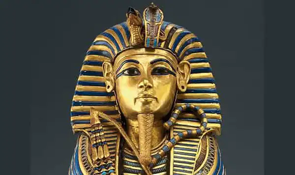 تعبیر خواب پادشاه فوت شده + برای زن متاهل و باردار و دختر مجرد و از دید مولف