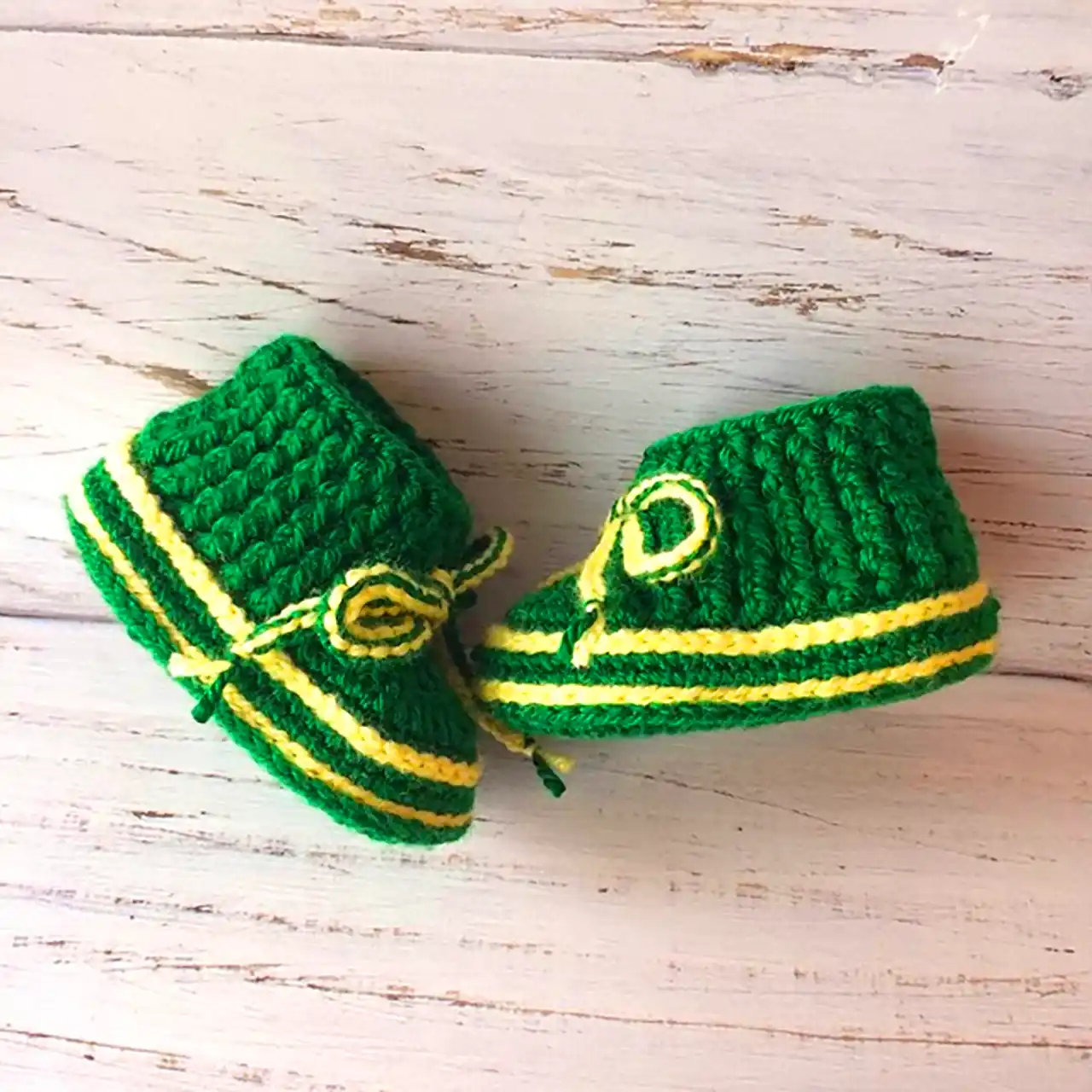 پاپوش دایناسوری کودکانه