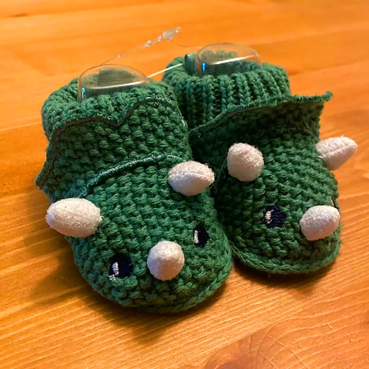 پاپوش دایناسوری کودکانه