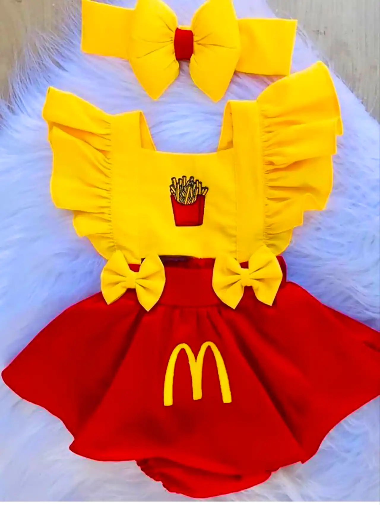 پیراهن پیشبندی برای نوزاد